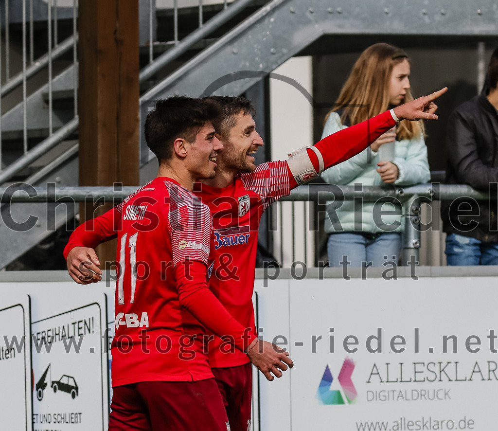2024-02-24_057_FC_Schwaig_gegen_TSV_1880_Wasserburg | Oberding, Deutschland, 24.02.2024:
Fußball, 2. Runde Qualifikation TOTO-Pokal 2023 / 2024, 1. Spieltag, FC Schwaig gegen TSV 1880 Wasserburg, Endergebnis: 2:3

Leon Simeth (TSV 1880 Wasserburg, #11), Michael Barthuber (TSV 1880 Wasserburg, #19)

Foto: Christian Riedel / fotografie-riedel.net