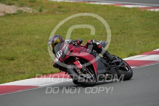 2024_07_06_PBK_34966 | Sportfotografie; SlowMotion; Video; Rennstrecke; Hafeneger; Speer; Racing; RSE; BMW; CBO; Trackday; Motorsportarena; Hockenheimring; Brno; Most; Barcelona; Valencia