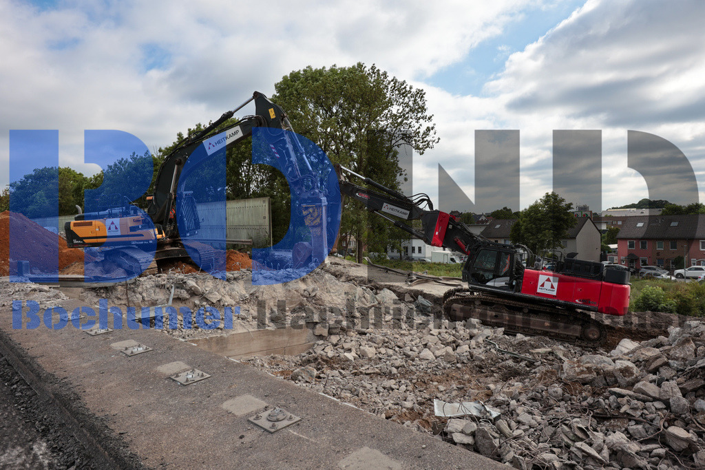 SES_BOCHER20250628-8 | bond - Realisiert mit Pictrs.com