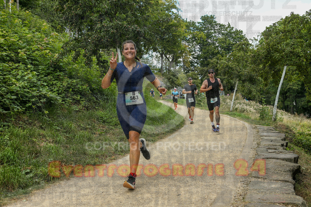 250824_1420_EX1_5874 | Sportfotografie im Rhein-Sieg Kreis, Köln, Bonn, NRW, Rheinland Pfalz, Hessen, etc. Unser Tätigkeitsfeld umfasst den Laufsport vom Volkslauf über den Marathon, Duathlon, Triathon bis zum Ultralauf wie Kölnpfad Ultra oder Schindertrail.