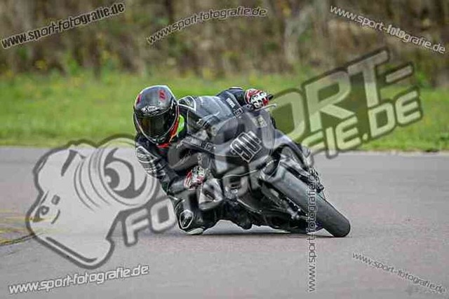 pubi9374 | Professionelle Fotos von Sportveranstaltungen, aber auch Hochzeiten und anderen Events. - Realisiert mit Pictrs.com
