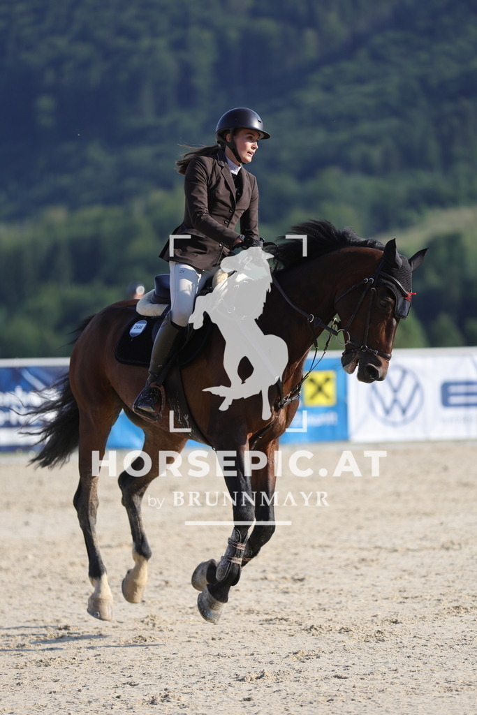 0P6A6654 | Willkommen bei Brunnmayr - Design & Fotografie – Ihrem Spezialisten für Reitturniere und Pferdeveranstaltungen in Oberösterreich, Salzburg und Bayern! Seit über 17 Jahren sind wir leidenschaftlich dabei.