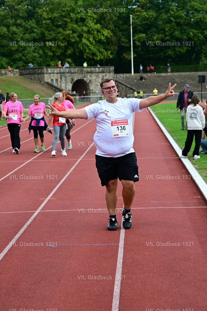 2026-08-23_Sparkassenauf_5km_RM_02514 | Die Fotografen - Realisiert mit Pictrs.com