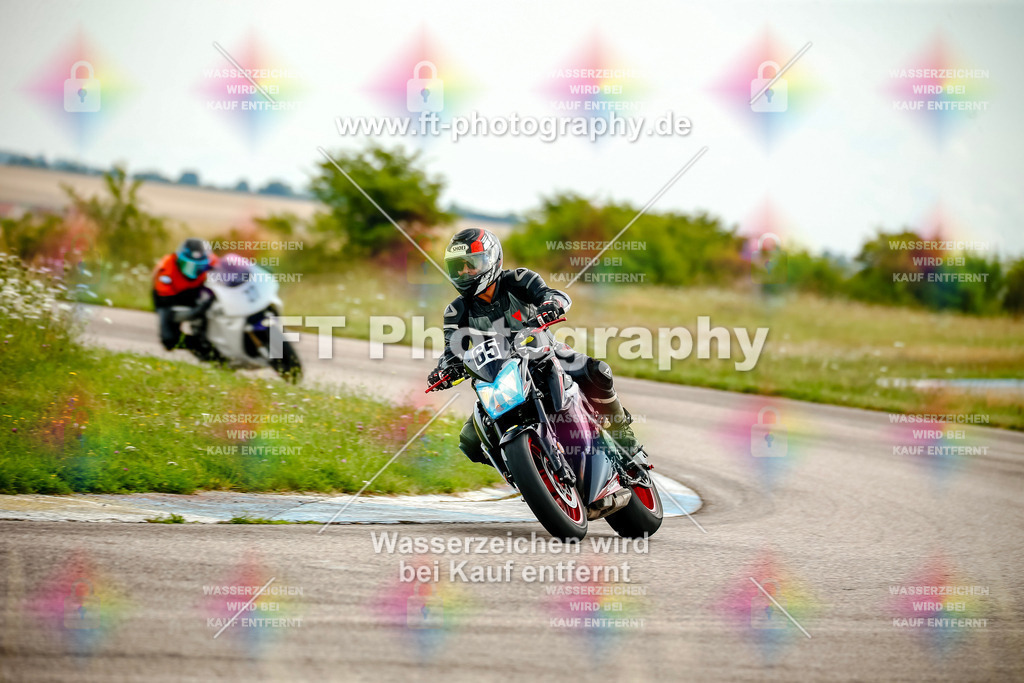 Chambley Juli-2226 | Hier findet Ihr Bilder von Touristenfahrten auf der Nürburgring Nordschleife oder von anderen Veranstaltungen die ich besucht habe. Viel Spass beim Durch Schauen 