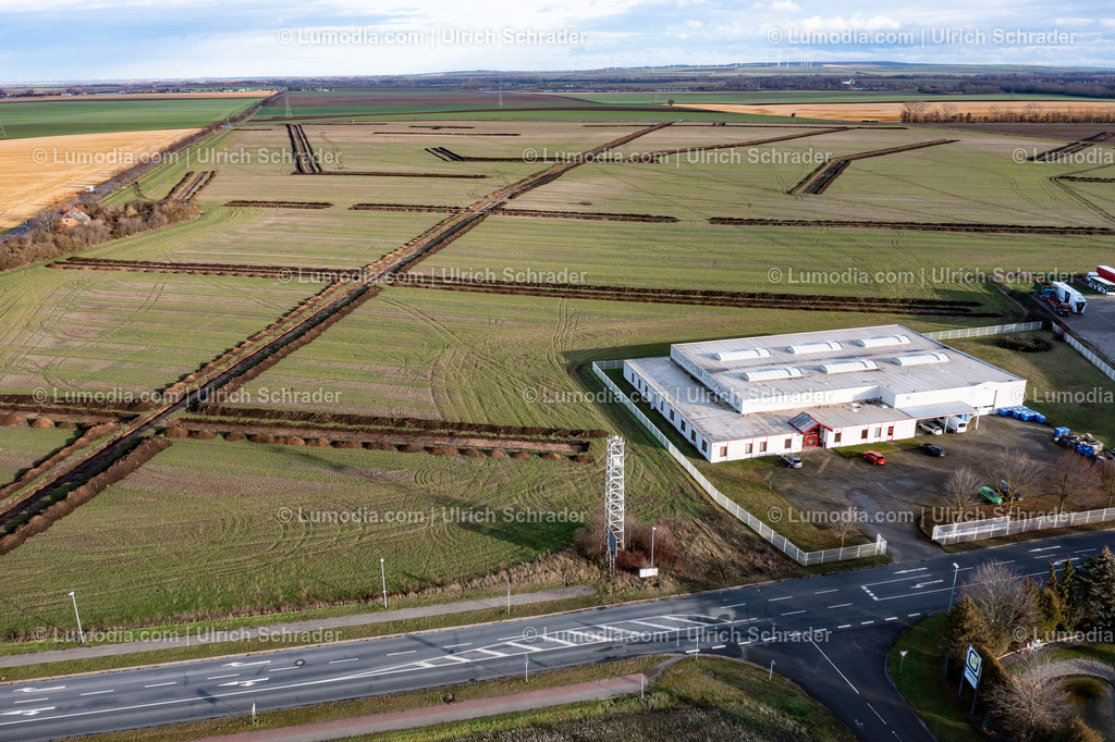 10049-51467 - Gewerbegebiet Ost - Mercedes Ansiedlung | Stockfoto und Bilderpool mit Bildmaterial aus Deutschland, dem Harz, Halberstadt, Quedlinburg, Wernigerode und weltweit. Qualitativ hochwertige und professionelle Fotos anschauen und kaufen. - Realisiert mit Pictrs.com