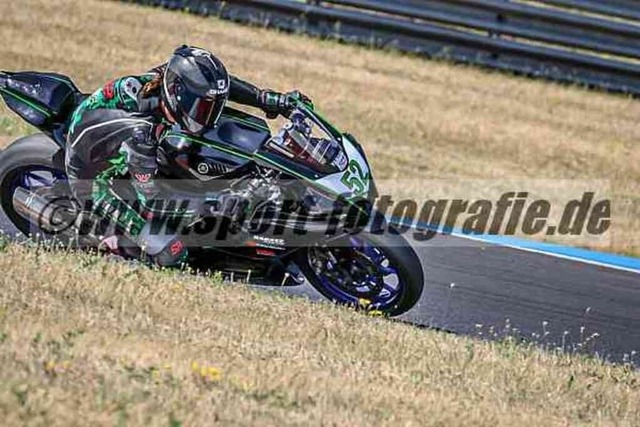 pubi3890 | Professionelle Fotos von Sportveranstaltungen, aber auch Hochzeiten und anderen Events. - Realisiert mit Pictrs.com