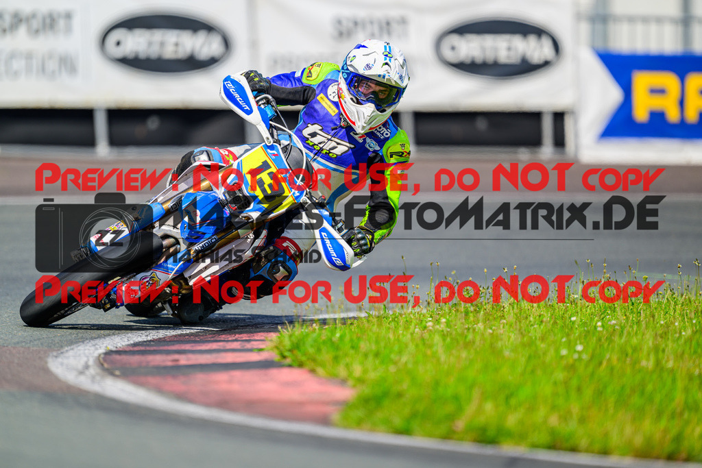 MaZZes_FotoMatrix_240623_6007705_1961 | S1