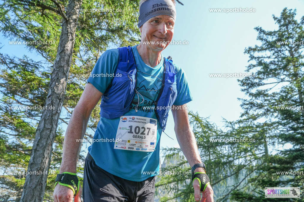 ANI09044 | Rund um das Thema Sport-Event-Fotografie & individuelle Teilnehmerfotos. Jeder Teilnehmer wird fotografiert.