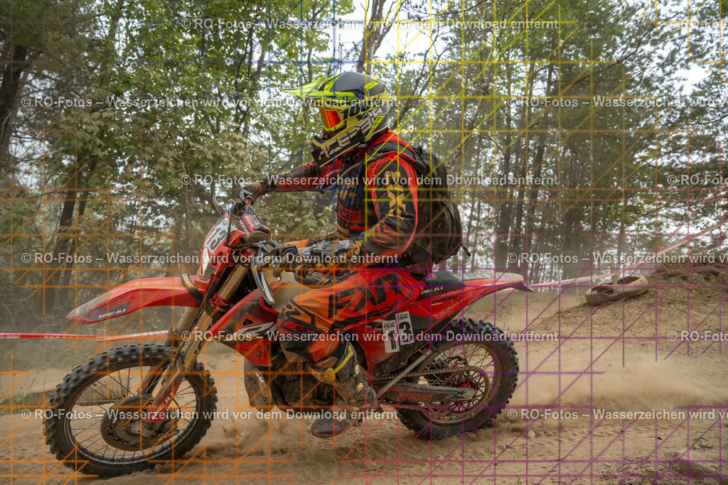 Niederwürzbach 4 Lauf-1212 | Sportfotografie von RO-Fotos: Motorsport, Motocross, Enduro, Laufveranstaltungen und Triathlon. Professionelle Fotos von Sportlern und Events. - Realisiert mit Pictrs.com