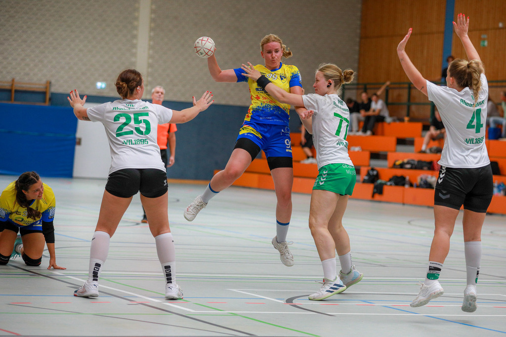 Neukirchen-Rheinhausen310825_024 | Bildergalerie von Sport-Ereignissen aber auch von weiteren spannenden Dingen - nicht nur vom Niederrhein. In Anlehnung an den bekannten Spruch von Hanns Dieter Hüsch heißt das Motto: "Niederrhein ist überall".  - Realisiert mit Pictrs.com