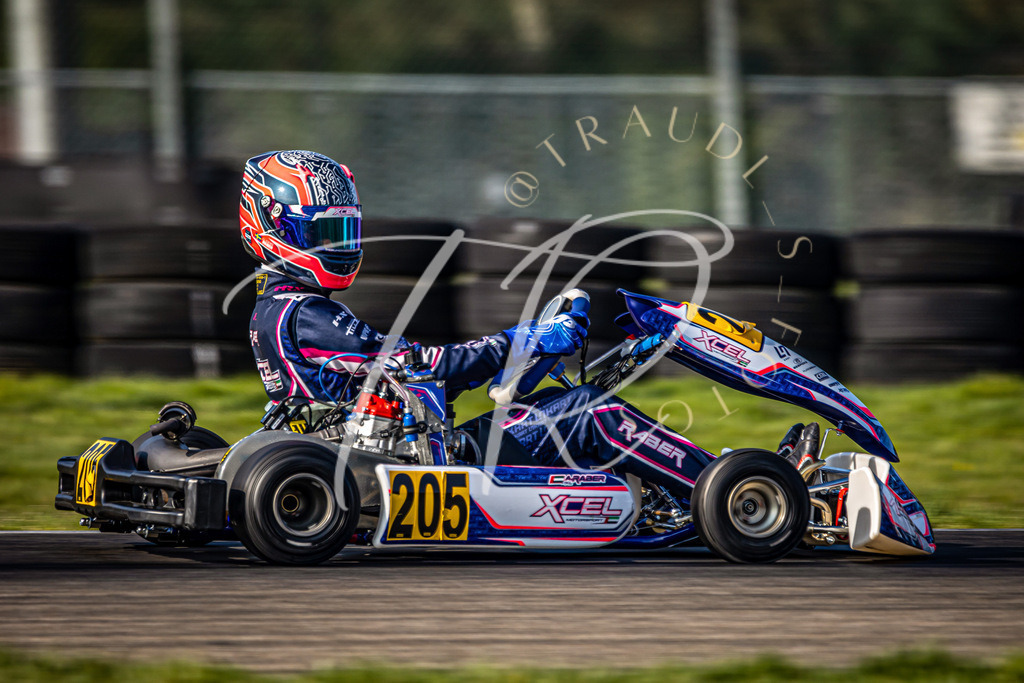 F08F9AE6-0729-4066-983E-2943C190ECB7 | traudl_s_fotos