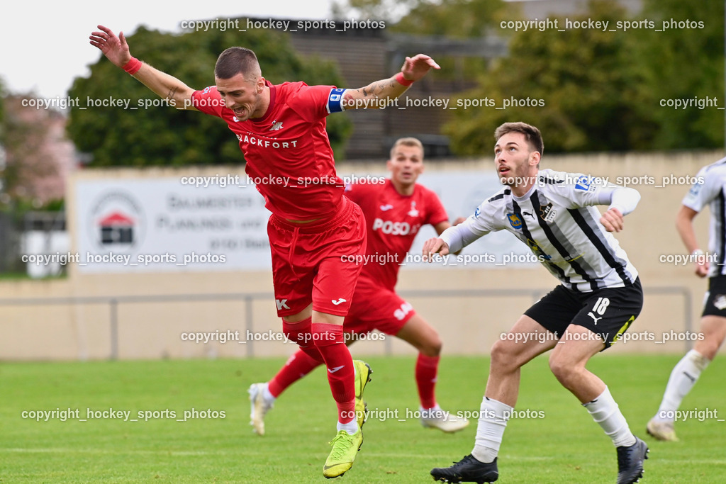 SVG Bleiburg vs. SAK 23.9.2023 | #24 Zoran Vukovic (K) SAK, #18 Alen Martinovic SVG Bleiburg, SVG Bleiburg vs. SAK 23.9.2023, SVG Bleiburg vs. SAK am 23.09.2023 in Bleiburg (Karl Kornberger Stadion), Austria, (Photo by Bernd Stefan)