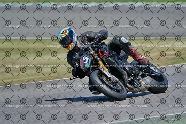26BT01-1717 | 075 - Realisiert mit Pictrs.com