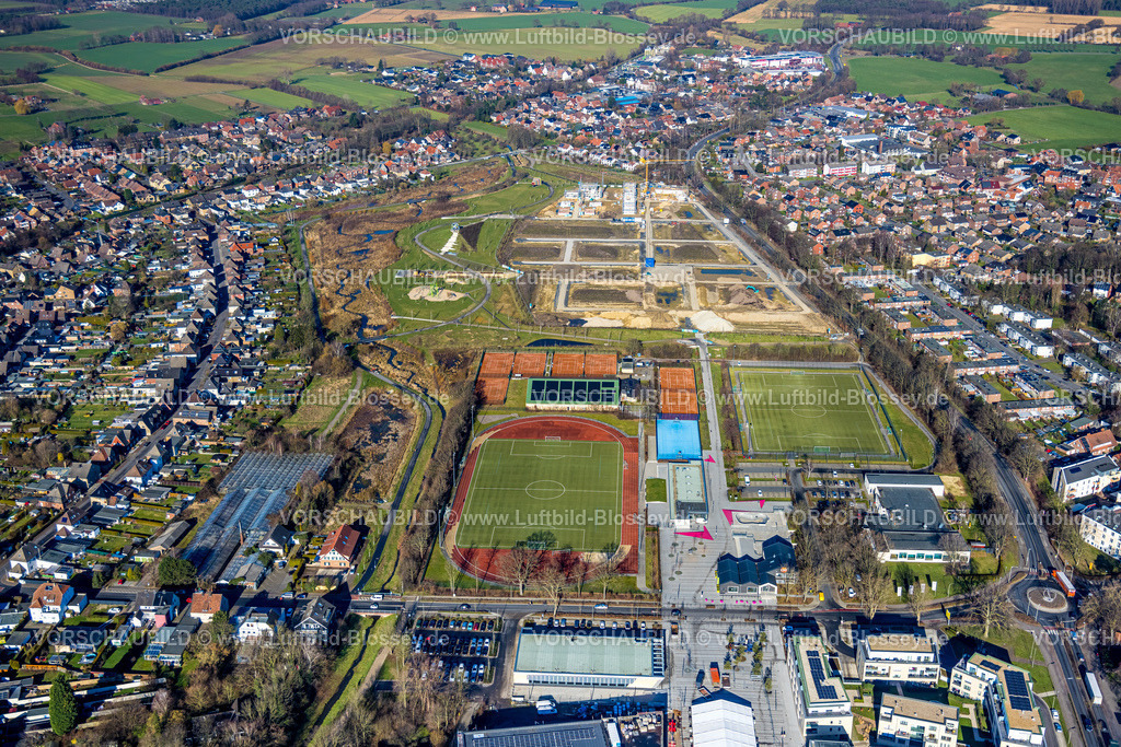 Selm230205576 | Luftbild, Auenpark Baugelände mit Neubau Wohnhäuser, Sportanlage, Sportplatz Sparkassen-Arena, Tennisplätze, Skatepark, Campusplatz Nord, Selm, Münsterland, Nordrhein-Westfalen, Deutschland