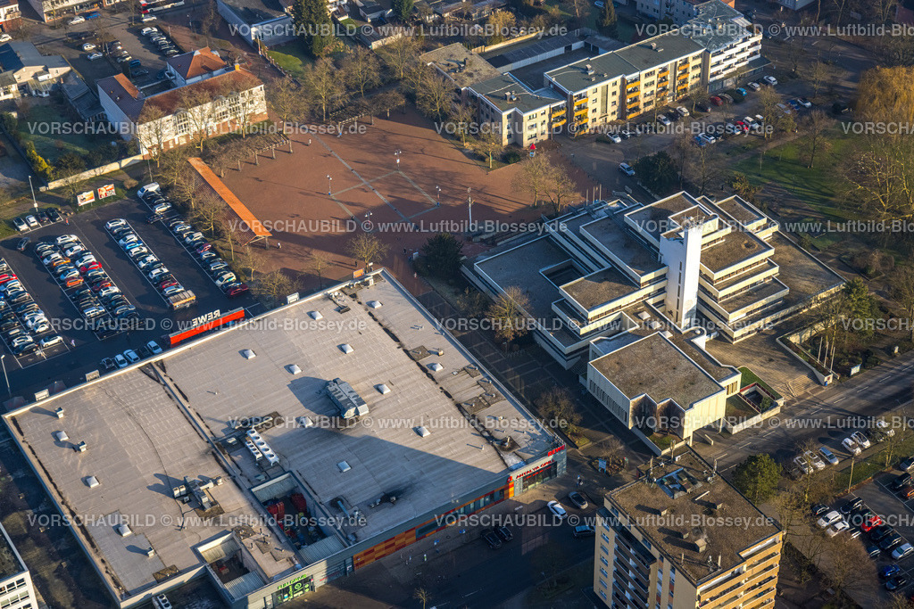 Hamm250201048Bockum-Hoevel | Luftbild, Höveler Markt Marktplatz und terrassenförmiges Rathaus Bürgeramt, links das Rathaus-Center Einkaufszentrum, Bockum-Hövel, Hamm, Ruhrgebiet, Nordrhein-Westfalen, Deutschland