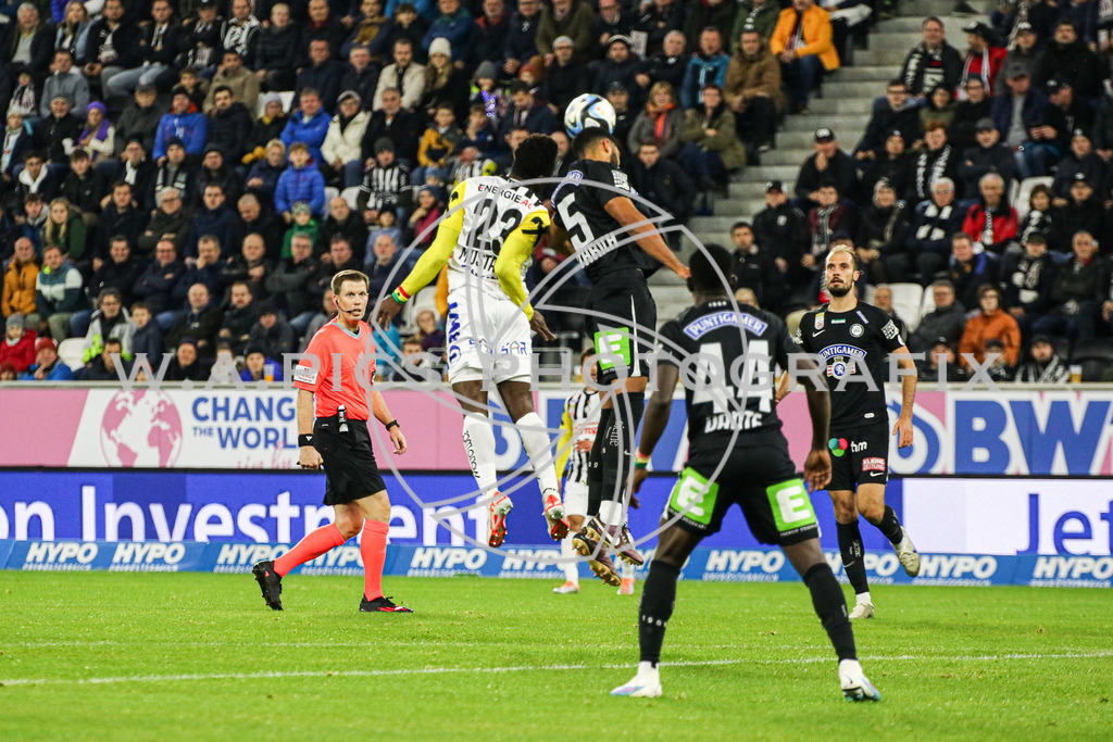 LASK Linz - SK STURM GRAZ | LINZ,AUSTRIA,05.NOV.23 - ADMIRAL BUNDESLIGA, LASK LINZ - SK STURM GRAZ, Image shows: 
Photo: Sportmediapics.com/ Andreas Willdoner