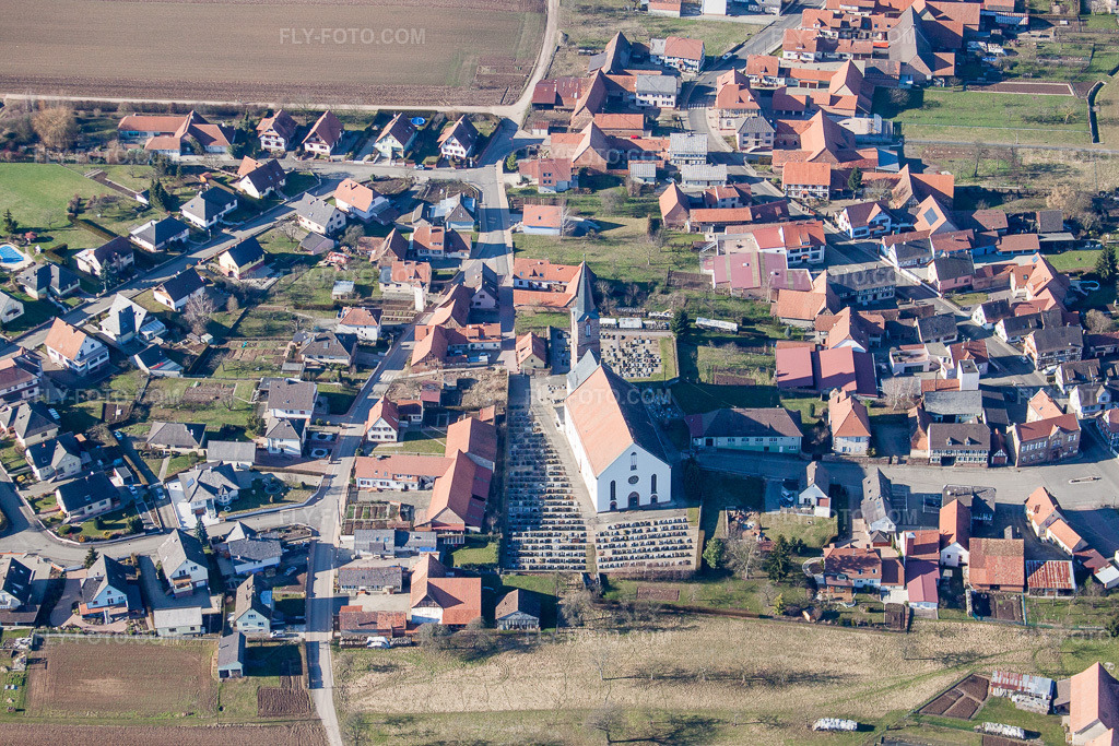 Aerial view: Village view in Schleithal in the state Bas-Rhin, France. – Photo: IMG_37500.jpg taken on 02/07/2011 by Werner Riehm/FLY-FOTO.com – Resolution of the original: 4752 x 3168 px