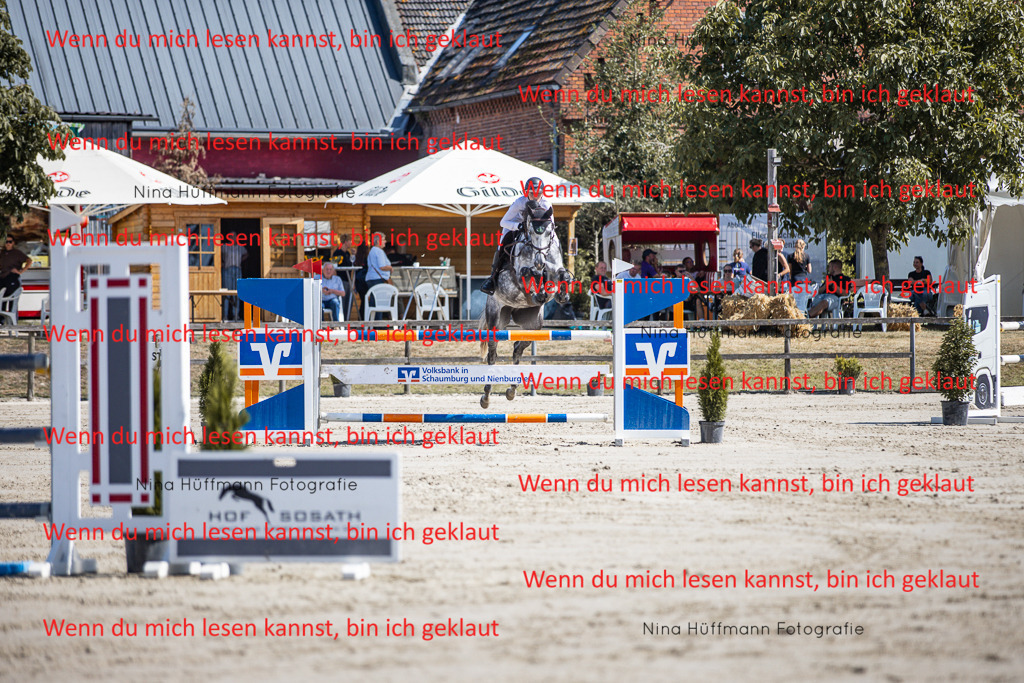 BK1A6783 | Turnierbilder Turnierfotos Nina Hüffmann Turnierfotografie Pferdefotografie Tierzeichnung Haustierzeichnung Pferdezeichnung Hundezeichnung Videograf  - Realisiert mit Pictrs.com