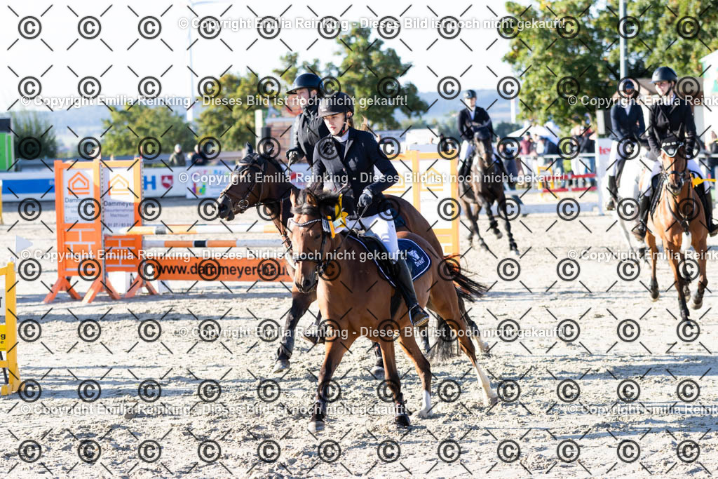 CL5A1015 | Emilia Reinking Fotografie - Realisiert mit Pictrs.com