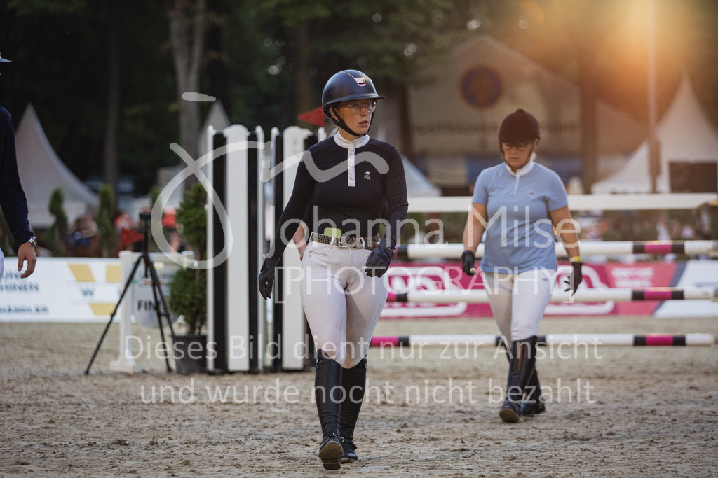 230909_OWLCh_TeamTrophy-702 | Deine schönsten Turniermomente als professionelle Fotos! Entdecke hochwertige Pferdesport-Fotografie im Online-Shop. Jetzt Fotos finden & bestellen!