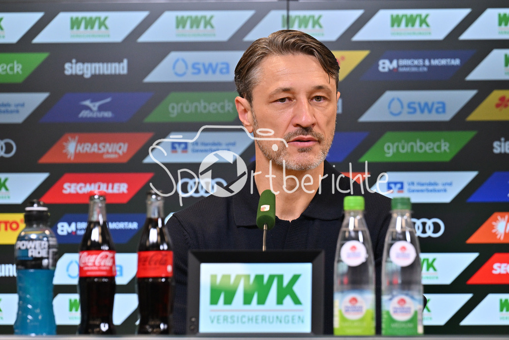 FC Augsburg - Borussia Dortmund | AUGSBURG, GERMANY - Niko KOVAC headcoach Borussia Dortmund at the pressconference after the bundesliga match between FC Augsburg vs. Borussia Dortmund on matchday 9 at WWK Arena on October 31, 2025 in Augsburg, Germany / DFL REGULATIONS PROHIBIT ANY USE OF PHOTOGRAPHS AS IMAGE SEQUENCES AND/OR QUASI-VIDEO