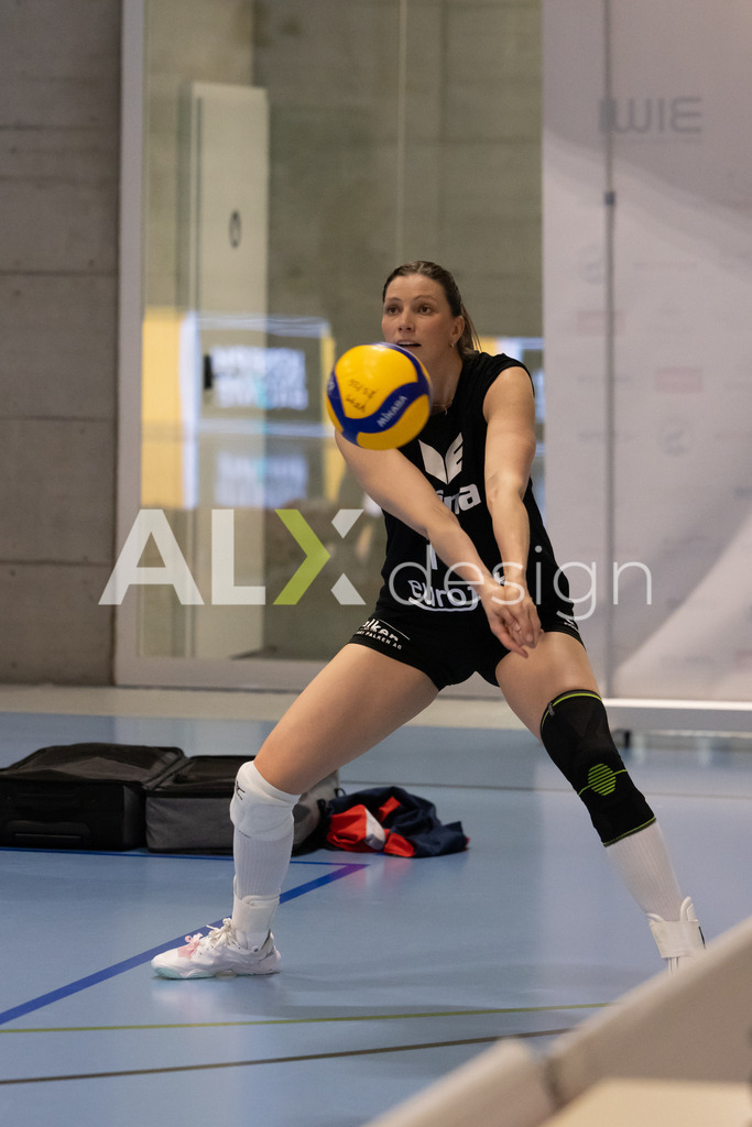 Volleyball I Frauen I Saison 2025-2026 I Volleyball NLA | Women I 1/4 Finals I  BIWI VFM - VC Kanti Schaffhausen I 01.03.2026 | 11 Kateřina Holásková (CZ) (VC Kanti Schaffhausen) – Mitte - Realisiert mit Pictrs.com