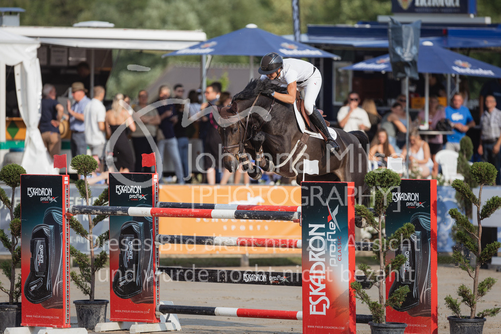 230624_PfSpTa_GroßerPreis-208 | Deine schönsten Turniermomente als professionelle Fotos! Entdecke hochwertige Pferdesport-Fotografie im Online-Shop. Jetzt Fotos finden & bestellen!