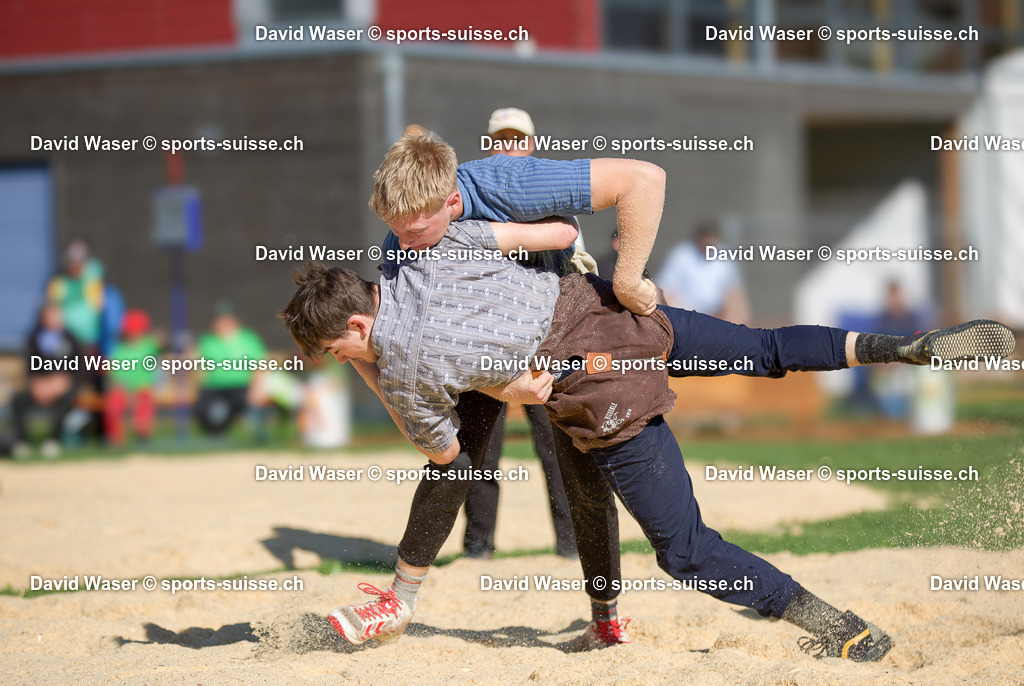Christen Samuel (2006) - Evard Melvin(2006) _ la F_te Cantonale Neuch_teloise de Dombresson le samedi 18.05.24 (1) | sports-suisse.ch