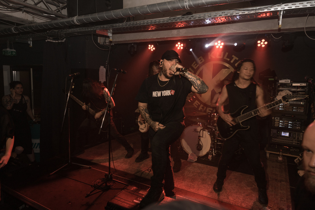 057A3376 | thismomentpictures - Realisiert mit Pictrs.com