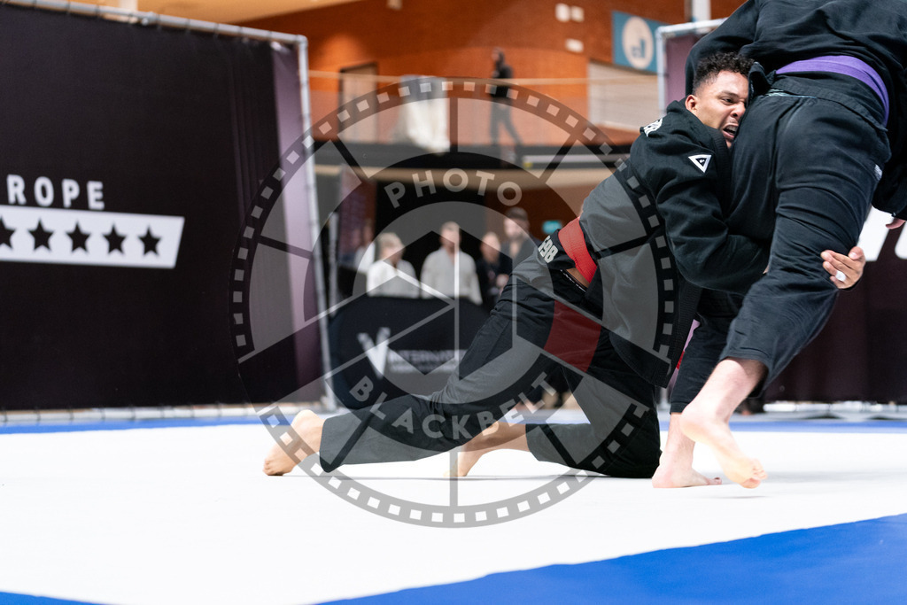20241012PBB4012 | Athletes compete during the AJP Tour Europe Continental Jiu-Jitsu Professional Championship on October 12, 2024 in Almere near Amsterdam, Netherlands. © Chiara Dazi / photoblackbelt