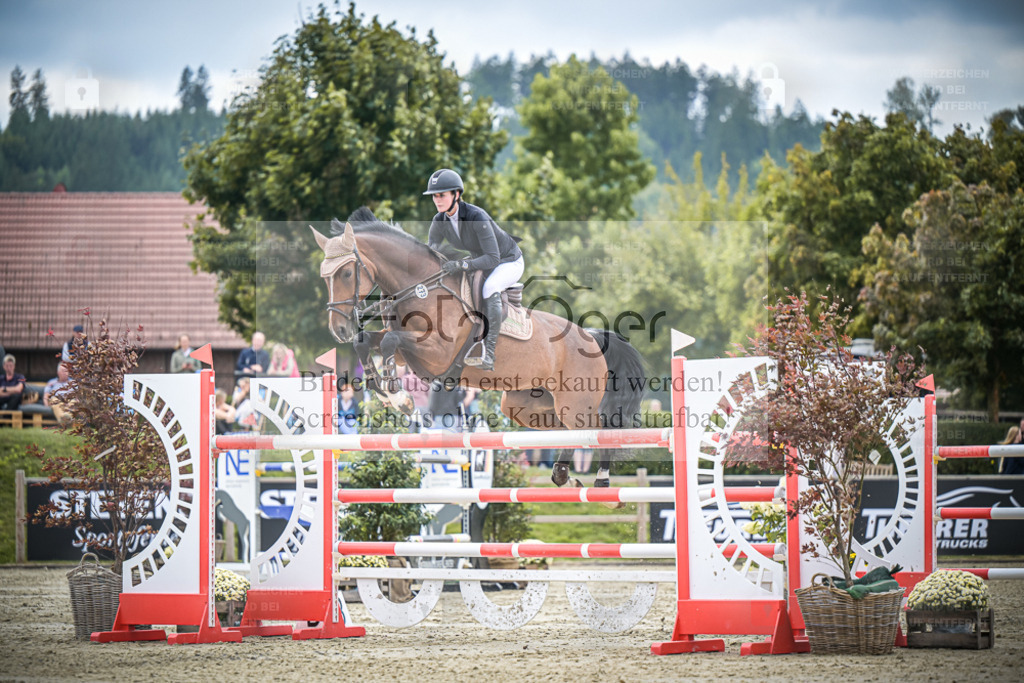 DOS_1951 | Entdecke hochwertige Reitturnierfotos von Foto Oger. Professionell, emotional und authentisch – jetzt Lieblingsmomente im Shop bestellen. - Realisiert mit Pictrs.com
