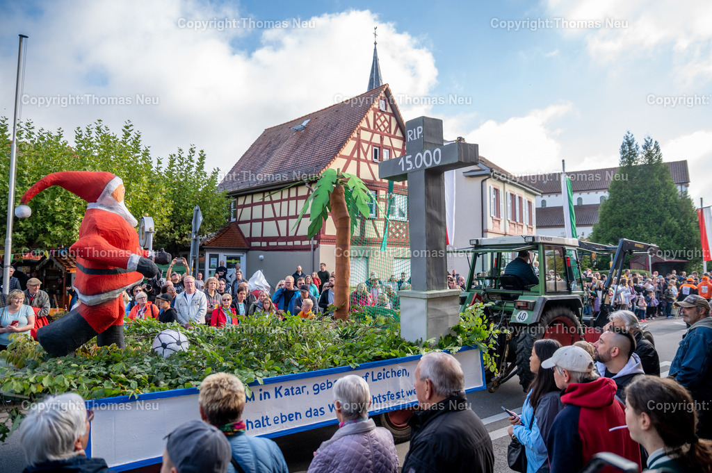 DSC_3076 | ble, Einhausen Giggelkerwe, Kerweumzug, WM in Katar- Gruppe Ladännche, ,, Bild: Thomas Neu