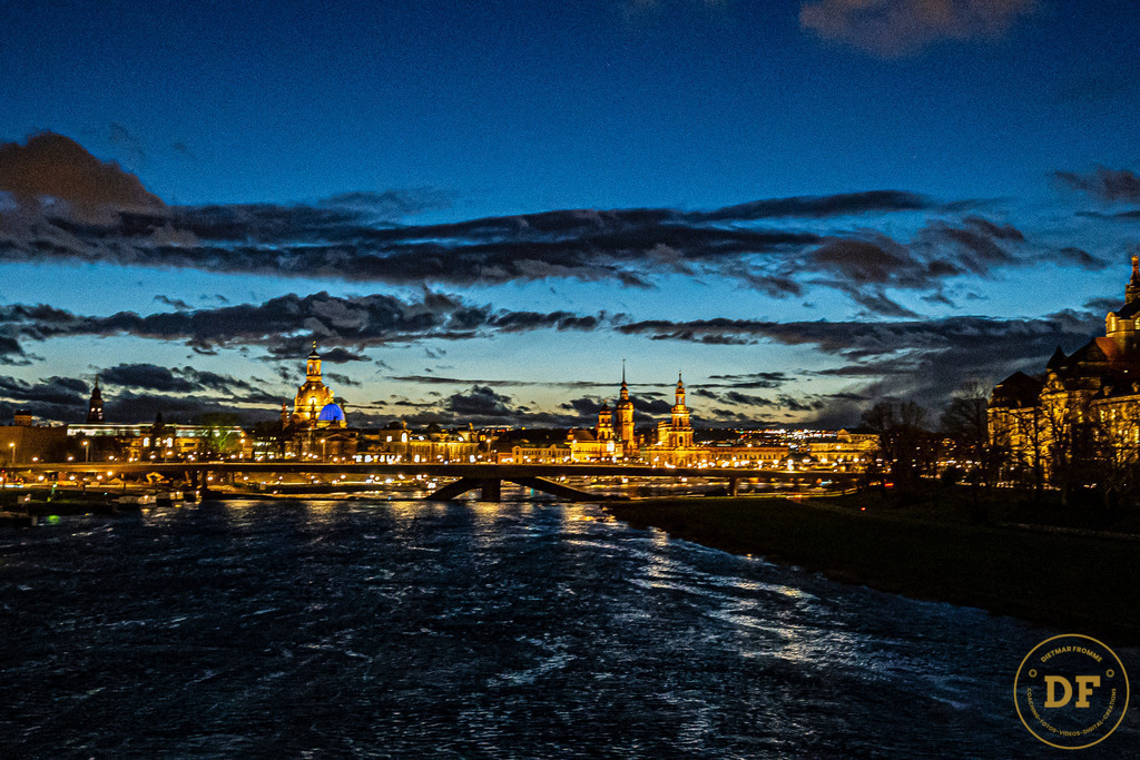 5-6951-no-Logo-1 | Geschenke, Wandbilder und Accessoires mit Motiven aus Dresden und anderen schönen Orten zur Verschönerung Deines zu Hauses und zum verschenken gewünscht? Wähle Deine Lieblingsbild auf dem Produkt Deiner Wahl. 