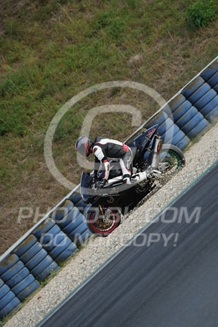 2024_09_08_PBK_42740 | Sportfotografie; SlowMotion; Video; Rennstrecke; Hafeneger; Speer; Racing; RSE; BMW; CBO; Trackday; Motorsportarena; Hockenheimring; Brno; Most; Barcelona; Valencia