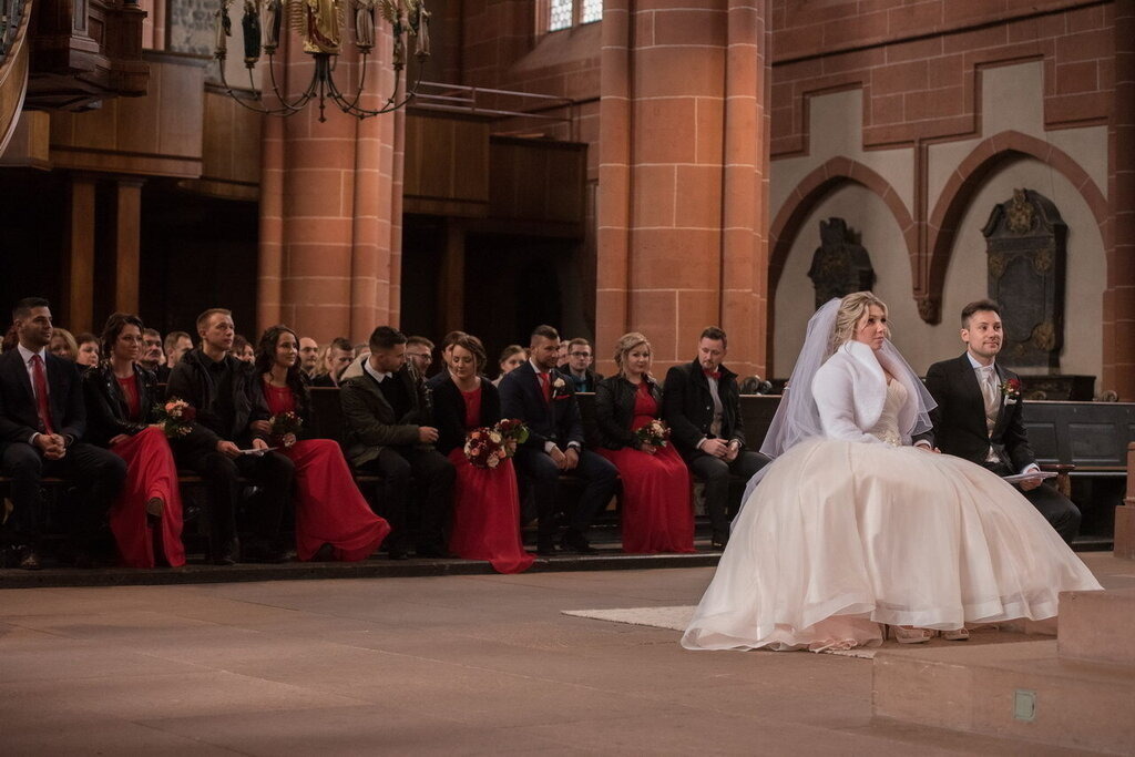 Hochzeit_Trauung_184 | Mein Name ist Arkadius. Ich fotografiere Ihre Hochzeit in Frankfurt und im Umkreis von 200 km. Als Fotograf bin ich noch bekannt im Bereich Business- und Modefotografie.