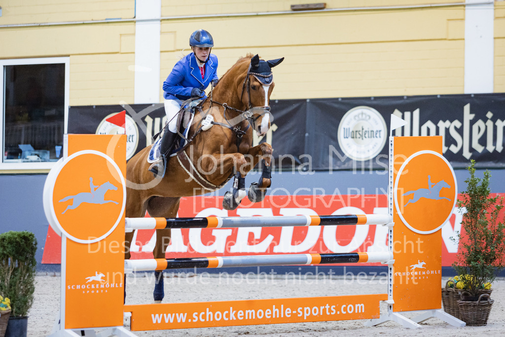 221112_Warstein_L-Spr-196 | Deine schönsten Turniermomente als professionelle Fotos! Entdecke hochwertige Pferdesport-Fotografie im Online-Shop. Jetzt Fotos finden & bestellen!