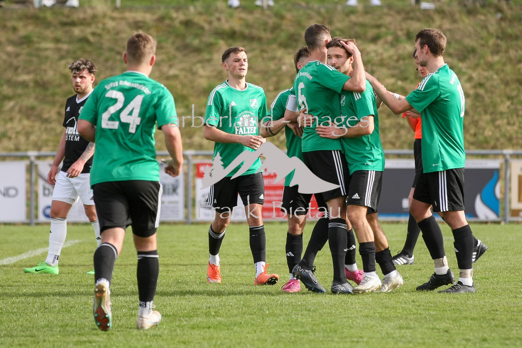 993T4274 | Medien- Sport- Entertainmentfotos