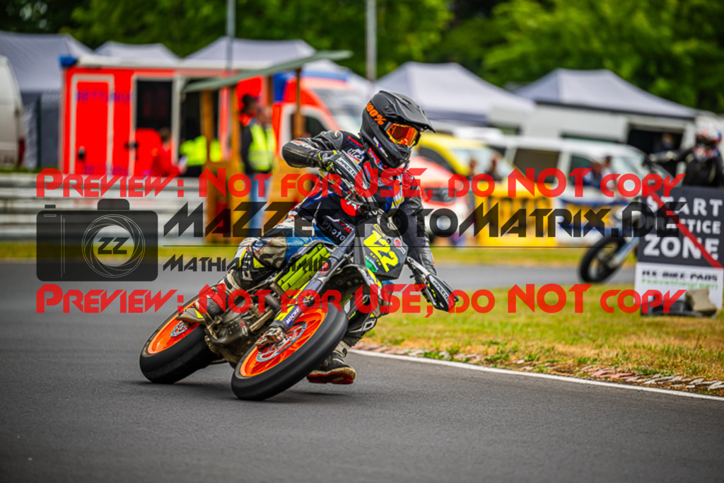 MaZZes_FotoMatrix_230702_1312 | UE40