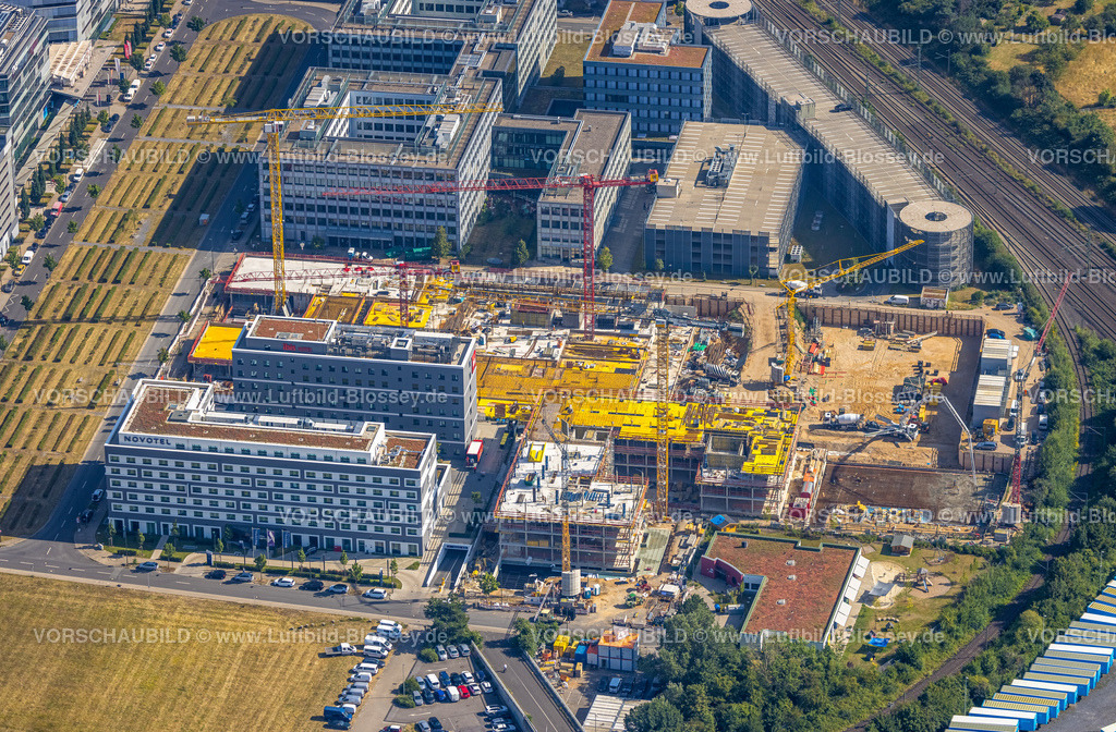 Duesseldorf220700454 | Luftbild, Baustelle Hotel Neubaukomplex, E-Plus-Straße Ecke Wanheimer Straße, Lichtenbroich, Düsseldorf, Rheinland, Nordrhein-Westfalen, Deutschland