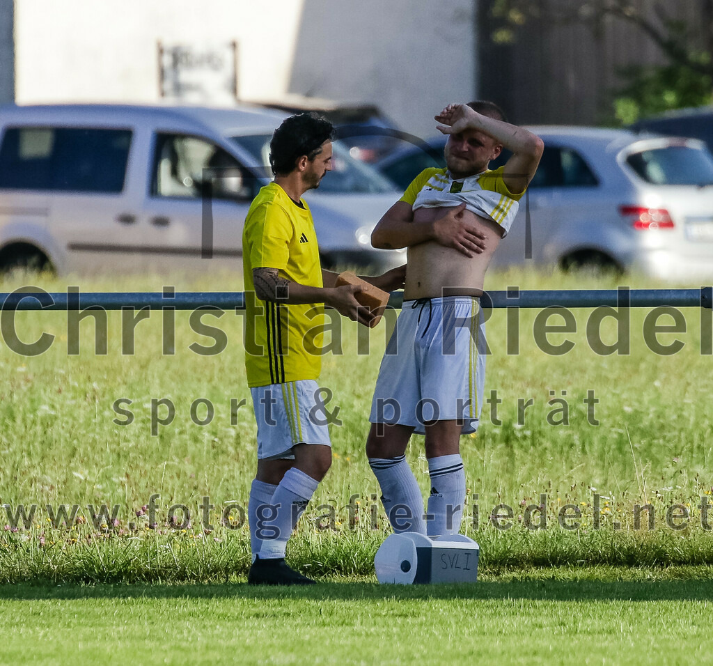 2023-08-18_045_SpVgg_Eichenkofen_gegen_FC_Langenpreising | Erding, Deutschland, 18.08.2023:
Fußball, A-Klasse 2023 / 2024, 3. Spieltag, SpVgg Eichenkofen gegen FC Langenpreising, Endergebnis: 0:2

k.A. (SpVgg Langenpreising, #8)

Foto: Christian Riedel / fotografie-riedel.net