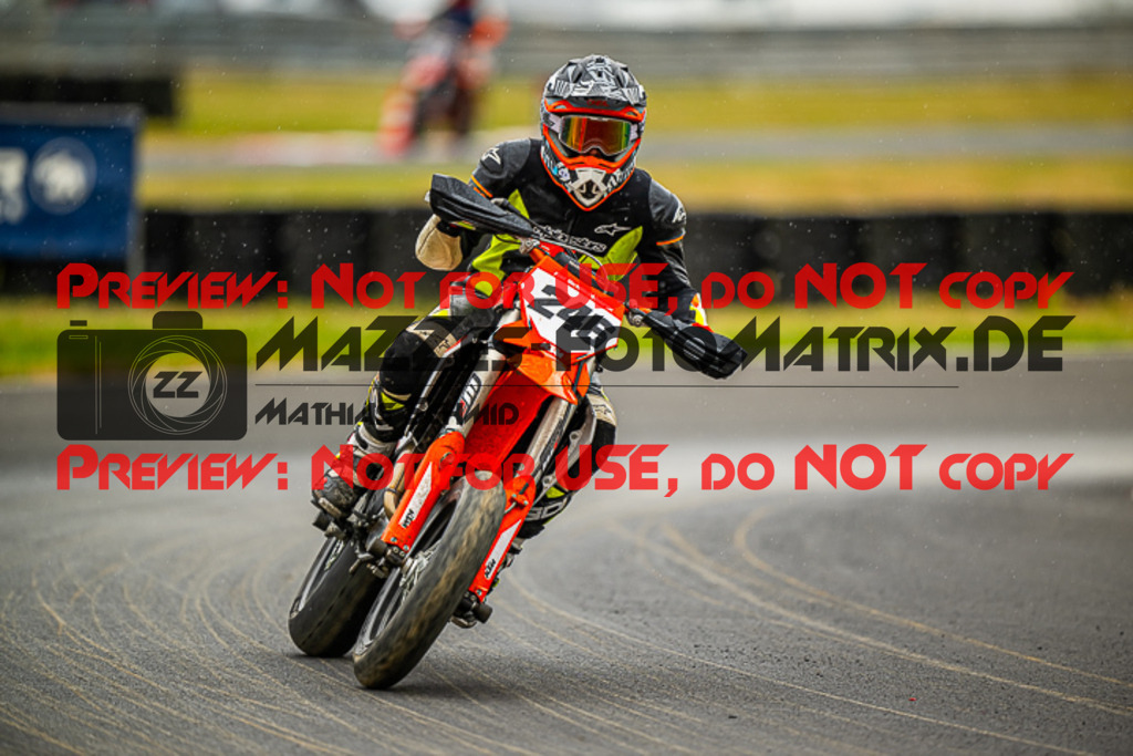 MaZZes_FotoMatrix_230701_2091 | S4