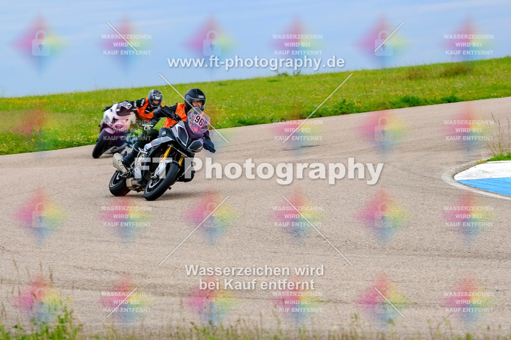 MotoTeam-2264 | Hier findet Ihr Bilder von Touristenfahrten auf der Nürburgring Nordschleife oder von anderen Veranstaltungen die ich besucht habe. Viel Spass beim Durch Schauen 