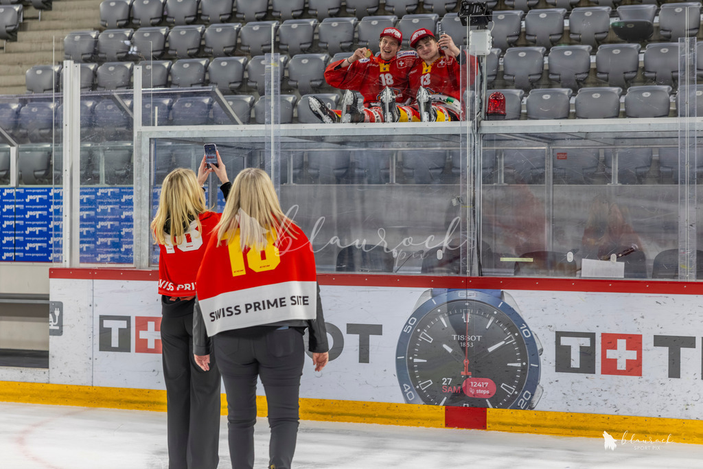 U21 Elit_EHCB vs GCK Lions _5-376 | Sportbilder, Sportfotograf, Hochzeits- und Eventfotografin, Flugshows, Portraits und Tiershooting, Aviation, Downhill, Nationalleague, Swissleague, International