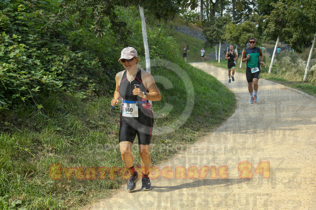 250824_1440_EX1_7066 | Sportfotografie im Rhein-Sieg Kreis, Köln, Bonn, NRW, Rheinland Pfalz, Hessen, etc. Unser Tätigkeitsfeld umfasst den Laufsport vom Volkslauf über den Marathon, Duathlon, Triathon bis zum Ultralauf wie Kölnpfad Ultra oder Schindertrail.
