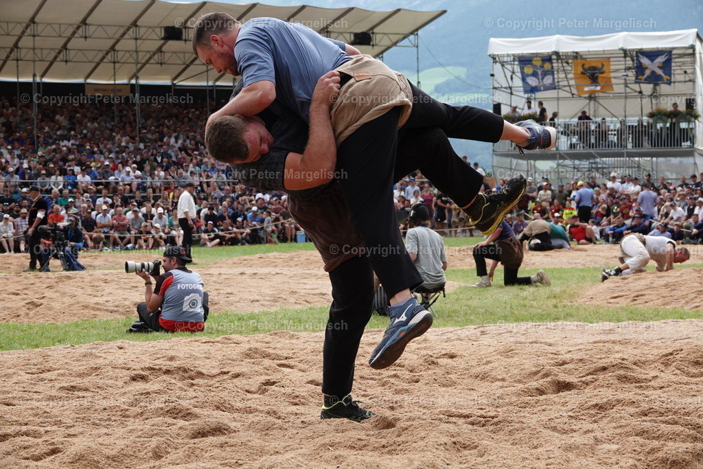 DSC01321 | Schwingen - Realisiert mit Pictrs.com