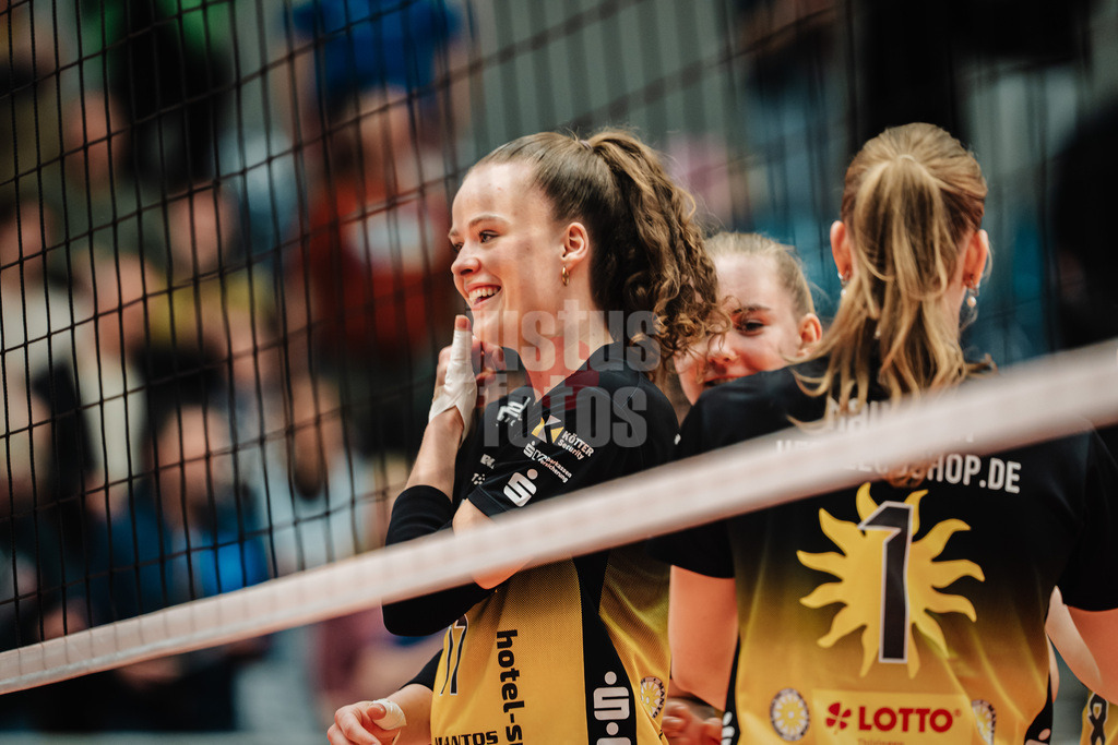 Volleyball | Frauen | Saison 2025/2026 | Volleyball Bundesliga | ETV Hamburger Volksbank Volleys vs. VfB Suhl LOTTO Thüringen | 07.03.2026 | Laura Berger (#11, VfB Suhl LOTTO Thüringen)