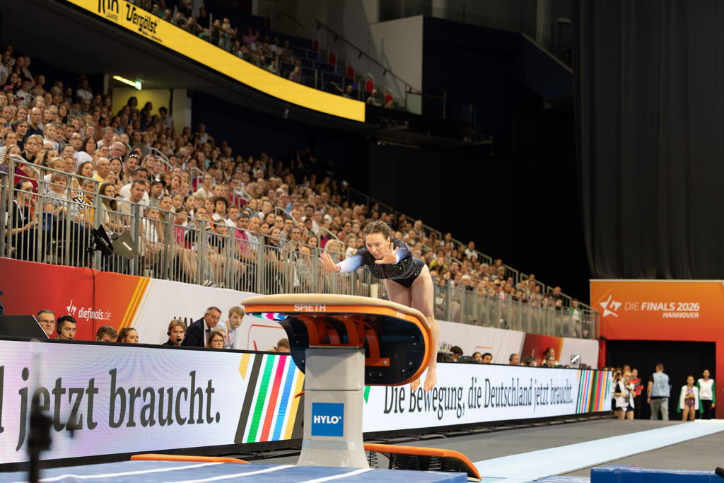 DM Finals 2026; Gerätfinals Frauen Sprung | DM Finals 2026; Gerätfinals Frauen Sprung***Nadine Christof am Sprung - Realisiert mit Pictrs.com