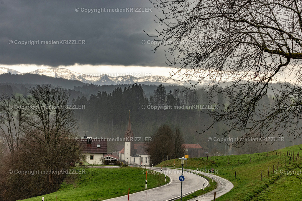 Gestratz im Unwetter | medienkrizzler - Realisiert mit Pictrs.com