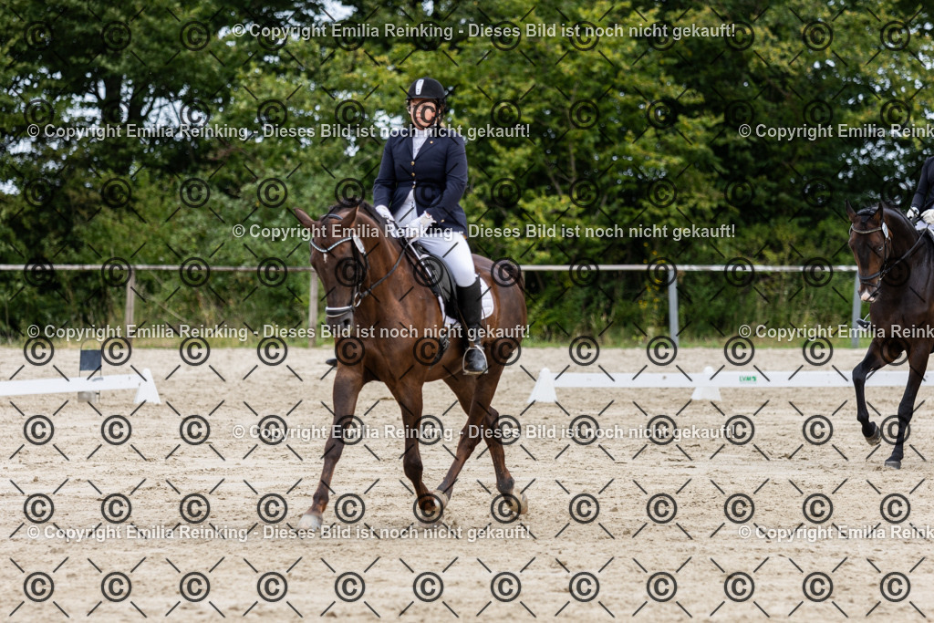 CL5A4800 | Emilia Reinking Fotografie - Realisiert mit Pictrs.com