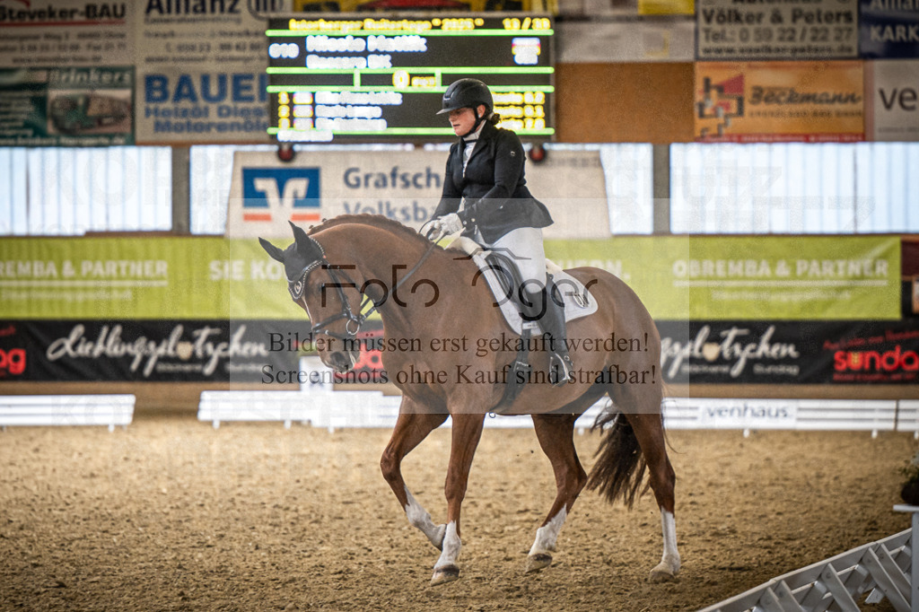DOS_1840 | Entdecke hochwertige Reitturnierfotos von Foto Oger. Professionell, emotional und authentisch – jetzt Lieblingsmomente im Shop bestellen.Deutschlandweite Turnierfotografie. - Realisiert mit Pictrs.com